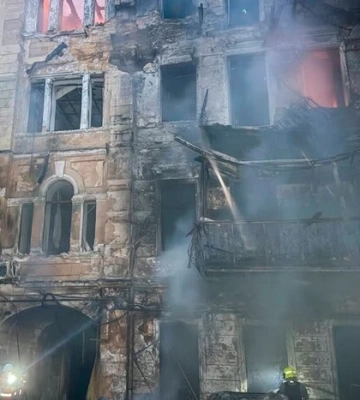 Понад 300 тисяч сімей без світла: Зеленський розповів про наслідки обстрілів Одеси