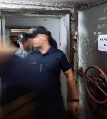 Владельцев бывшего ЛАЗа приперли к стенке: требование справедливо, но выполнить его будет непросто