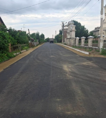 На Львівщині завершують ремонт дороги Белз – Великі Мости