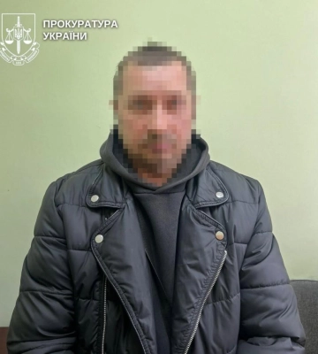 Жителя Рівненщини судитимуть за розбещення доньки та чотирьох її неповнолітніх подруг