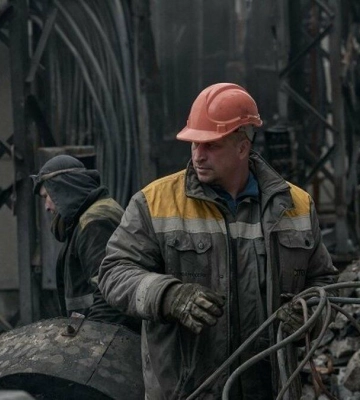 Одеса та район знову без світла: енергетики ліквідовують аварію після обстрілу — ОНОВЛЮЄТЬСЯ