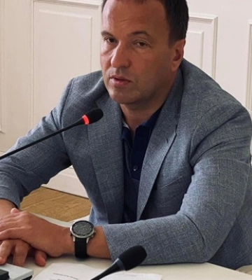 Технічної можливості прокласти тепломережу під вулицею на Теремках в Києві наразі немає – Пантелеєв