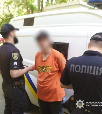 На Одещині затримали підозрюваного у розповсюдженні дитячого порно