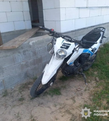 На Рівненщині 15-річний мотоцикліст врізався в паркан і потрапив до реанімації
