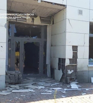 Ворог посилив удари по Дніпропетровщині: загиблий, поранені та пожежі