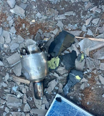 Росіяни вдарили по адмінбудівлі на Харківщині — четверо постраждалих