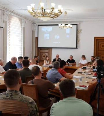 Підтримка ветеранів, хвилина мовчання та меморіалізація: у Миколаєві відбулося засідання координаційної ради