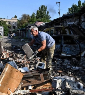 Росіяни били по Запоріжжю північнокорейською балістикою, «Цирконами» та КАБами - Зеленський