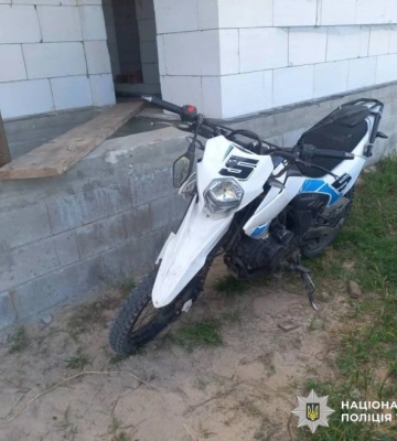 ДТП на Рівненщині: неповнолітній мотоцикліст врізався у бетонний паркан, - поліція