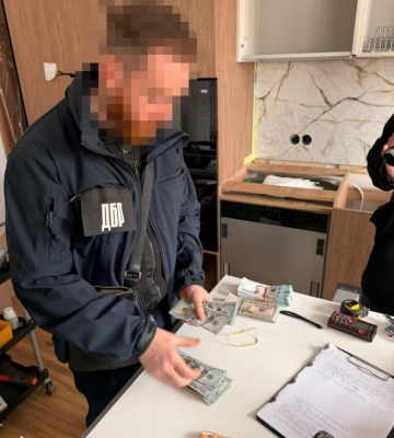На Одещині судитимуть керівників лісгоспів, які змушували підлеглих вирубувати дерева та «ділитися» заробітком