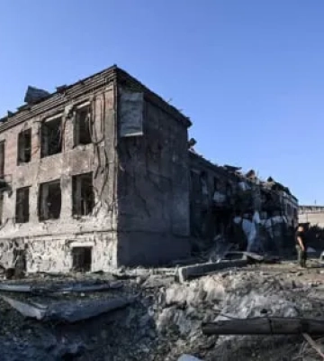 Фото: Російська атака зруйнувала центр стандартизації у Запоріжжі