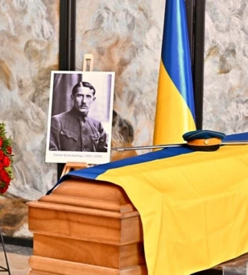 Останки Євгена Коновальця ексгумували у Роттердамі: що буде далі