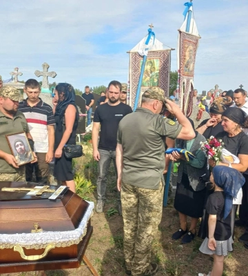 Луцьк попрощається з загиблим на Донеччині воїном Михайлом Сафатюком