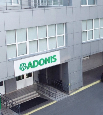 Медгрупа ADONIS відновила роботу пошкодженої агресором філії в Києві