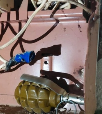 У Миколаєві в електрощитовій багатоповерхівки знайшли гранату