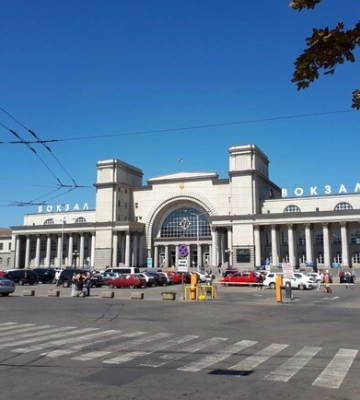 "Укрзалізниця" закрила продаж квитків із Дніпра з 27 серпня: що відомо
