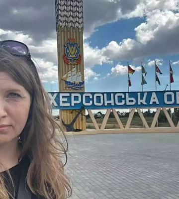 FPV-дрон атаковал журналистку в Херсоне