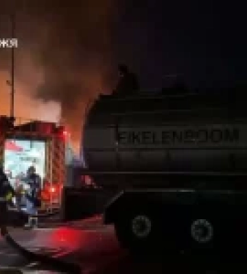 У Запоріжжі ліквідували масштабну пожежу після ударів російських дронів