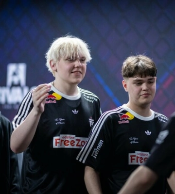 FUT – TYLOO. EWC из CS2. Группа A. Смотреть онлайн. LIVE трансляция