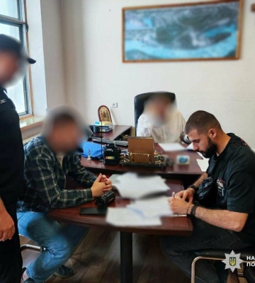 Майже мільйон збитків на електроенергії: на Одещині викрили екскерівників держпідприємства