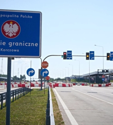 На кордоні з Польщею будують 470 паркомісць для вантажівок