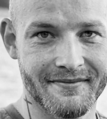 Від важких поранень помер молодий захисник Дмитро Роот з Волині