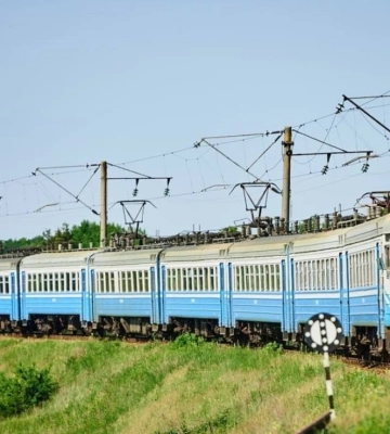 В ряде областей Украины выросла стоимость проезда в пригородных поездах: список тарифов