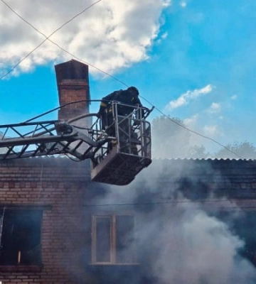 На Донеччині через атаки російських дронів поранені троє людей