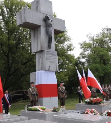 Пік ескаліції між Україною та Польщею у День пам’яті жертв Волинської трагедії міг бути гірший — Шеліговський