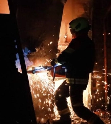 На Чернігівщині через падіння БпЛА сталися пожежі — постраждала дитина