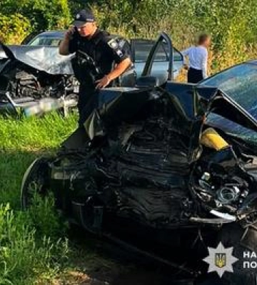 У Полтаві в Затишному зіткнулися два легковики