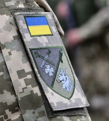 У Луцьку водій Audi наїхав на військовослужбовця під час перевірки документів: чоловіку оголосили підозру