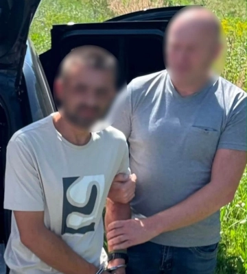 Приїхав на співбесіду й обікрав роботодавця: поліцейські Прикарпаття затримали рецидивіста-СЗЧшника на Львівщині