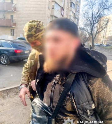 Постачав наркотики на Рівненщину: до 9 років ув’язнення засудили наркоторговця з Києва