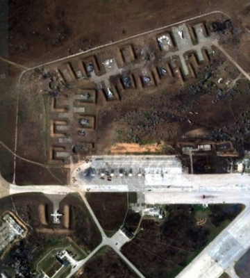 Силы обороны атаковали аэродром «Саки» и поразили ретранслятор оккупантов в Крыму