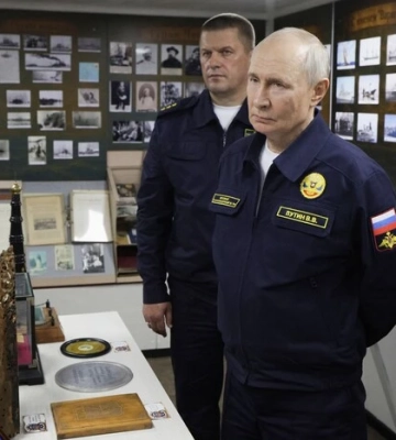 Курильський маневр Путіна: який сигнал Кремль надсилає Китаю і США