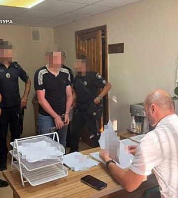 Ґвалтував та залякував 10-річну доньку: у Кривому Розі судитимуть 41-річного чоловіка