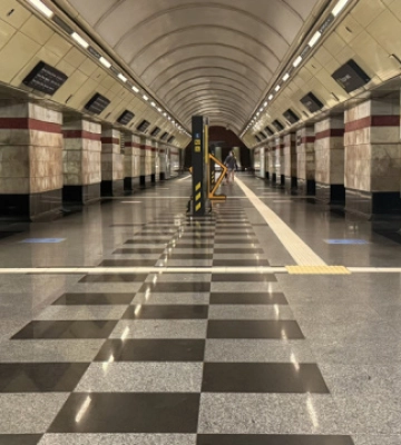Укриття у столичному метро: на станції «Сирець» тестують зонування платформи