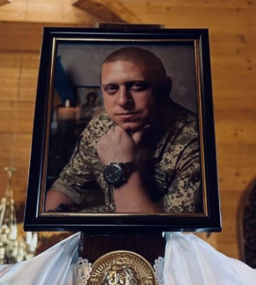 Був серед тих, хто захищав наше небо: на Волині попрощалися із Героєм Ігорем Пригарським