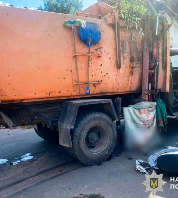 У Дубно внаслідок ДТП загинув скутерист