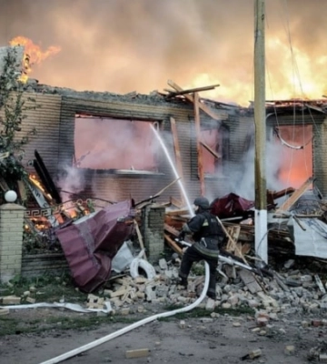 29-річна жінка і її 9-річний син загинули на Сумщині через подвійний удар РФ – влада