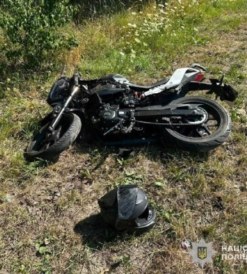Політравма та численні забої: у Луцькому районі в ДТП за участю мотоцикла травмувався підліток