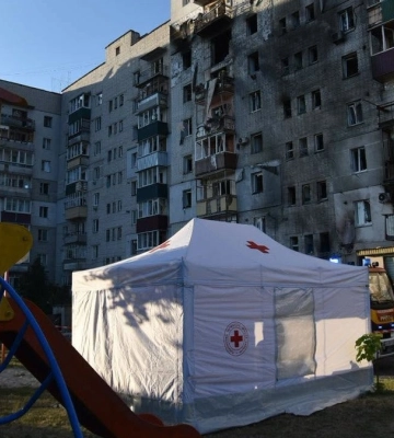 УЧХ розгорнув пункт допомоги постраждалим від повітряної атаки РФ у Смілі