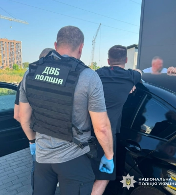 На Волині та Рівненщині брати-близнюки заробляли тисячі доларів на іспитах ПДР