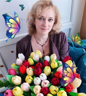 Директорка однієї з черкаських шкіл пішла у військо