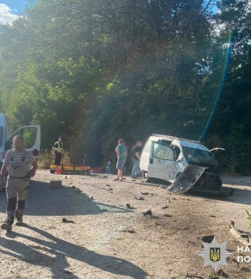 На Тернопільщині у ДТП загинули 14-річна дівчина та 69-річний чоловік 