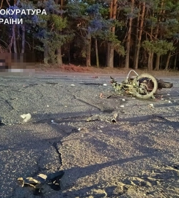 В ДТП у Вараському районі загинули мотоцикліст та його неповнолітня пасажирка