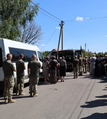 Навіки 59: у Луцьку попрощались із Героєм Олександром Зінчуком