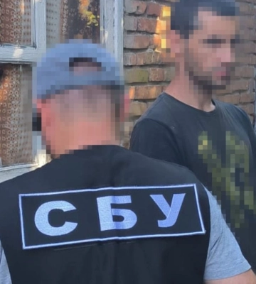 Ухилянт, який утік з навчального центру ЗСУ, наводив ворожі удари по Дніпропетровщині: СБУ затримала чергового агента рф