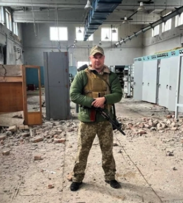 Прикордонник із Чернівців знищував ворожу колону з дрона та тепер навчає операторів БПЛА